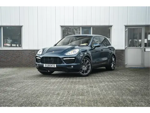 Porsche Cayenne 4.8 Turbo | Adaptive Cruise | Bose | Porsche dealer onderhouden | YoungTimer