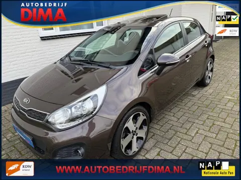 Kia Rio 1.4 CVVT ExecutiveLine/ Navi/ Camera/ Leder/ Stuur+ Stoelverwarming/ LED/ ECC