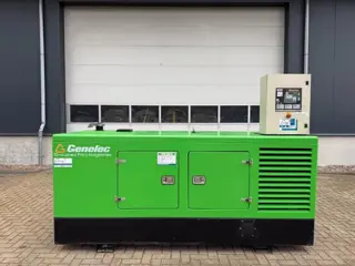 Iveco Genelec Mecc Alte Spa 60 kVA Silent Noodstroom generatorset met ATS Auto Netovername