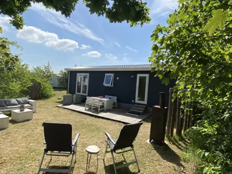 Modern ingericht chalet met veel privacy