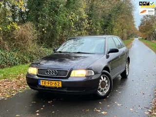 Audi A4 Avant 1.6 Advance | HAND BEDIENING |