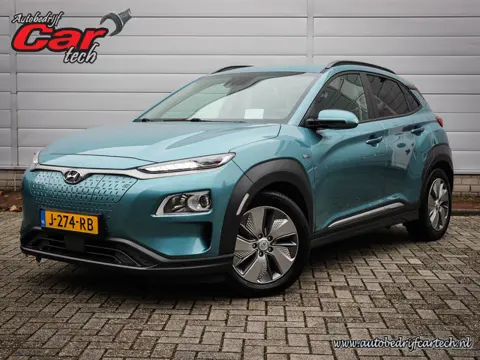Hyundai KONA EV Fashion 64 kWh | Clima | Cruise | Navi | Led | Lichtmetaal | Pdc | SOH 96,7% | 3 fas