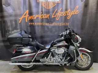 Harley-Davidson Touring Touring Electra Glide Ultra Classic CVO FLHTCUSE