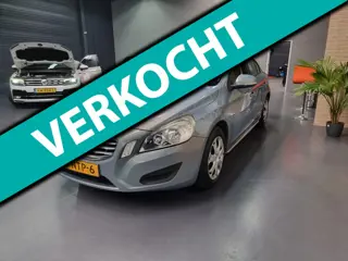 Volvo S60 2.0T Intro Edition AUTOMAAT 1E EIGENAAR NAVI CITY SAFE BLUETOOTH NL AUTO NAP