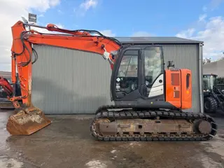 Hitachi ZX 135 US 5-B (bj 2016)