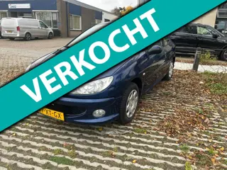 Peugeot 206 1.4 Forever Bj.2007 Kmst.178401 met APK tot 03-05-2026