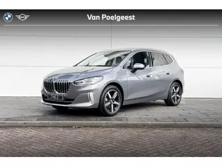 BMW 2 Serie Active Tourer 220i | Luxury Line | Premium Pack | Travel Pack
