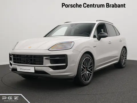 Porsche Cayenne Coupé E-Hybrid Black Edition