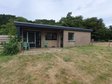 Vrijstaande bungalow met uitzicht over de weilanden