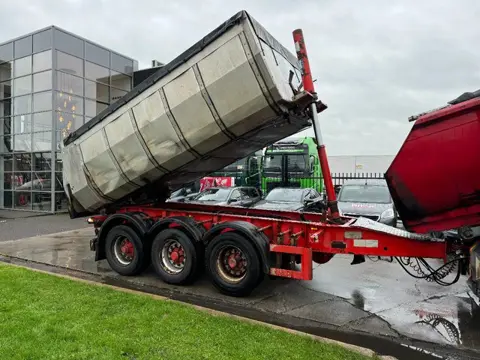 KEL-BERG D23B3 KIPPER 2011 3XBPW AXLE (bj 2011)