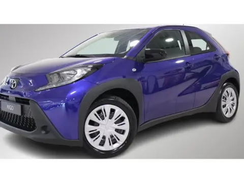 Toyota Aygo X 1.0 VVT-i MT Play | NIEUW! | ACTIEPRIJS! | | Cruise control adaptief | DAB | Airco | A