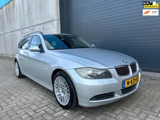 BMW 3-serie Touring 325xi Executive AUT XENON PDC