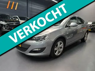 Opel Astra 1.4 Turbo Berlin CRUISE TREKHAAK NL AUTO NAP