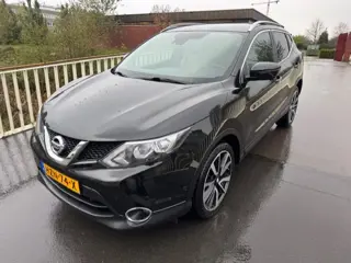 Nissan QASHQAI 1.2 N-Connecta (bj 2016, automaat)