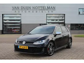 Volkswagen Golf 2.0 TDI GTD / Panoramadak / Led / Stoelverwarming