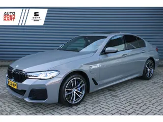 BMW 5 Serie 520e M-Sport Shuif-kanteldak Laser Leer Comfort-Zetels