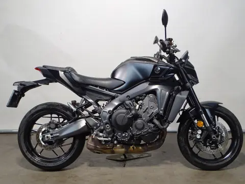 Yamaha MT-09 Y-AMT (bj 2025)
