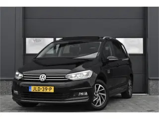 Volkswagen Touran 1.4 TSI Highline Sound 7p Pano - Trekhaak - Carplay - Cruise - Stand.kachel