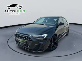 Audi A1 Sportback 35 TFSI S line Stoelverwarming Drive select Ambientsverlichting Achteruitrijcamera