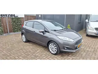 Ford Fiesta Titanium LEREN BEKLEDING - 140 PK (bj 2017)