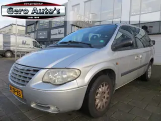 Chrysler Voyager 3.3i V6 SE Luxe automaat 6 persoons
