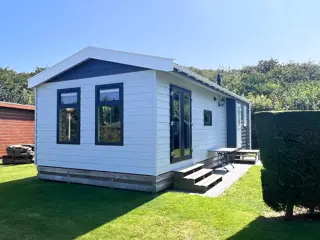 Comfortabel chalet met ideale ligging op camping in De Koog