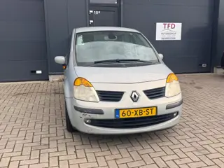 Renault Modus 1.6-16V Dynamique Luxe