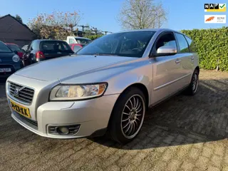 Volvo V50 1.6D Edition II Airco Leer Cruise Trekhaak PDC LMV