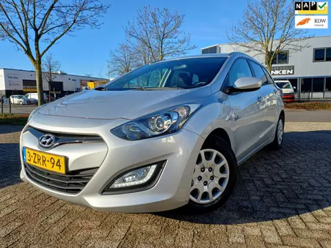 Hyundai I30 Wagon 1.6 GDi i-Motion DEALER ONDERHOUDEN/AIRCO/PARKEERSENSOREN