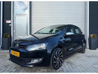 Volkswagen Polo 1.4-16V Comfortline/Lichtmetaal/Carplay/Airco/Black edition/
