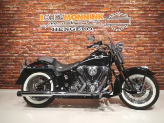 Harley-Davidson FLSTSC Classic Springer 1450 (bj 2005)