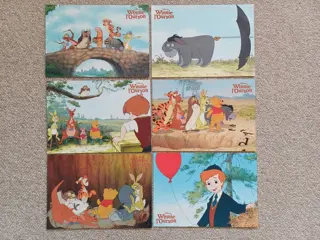 WINNIE THE POOH lobbycard set.