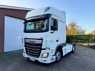 DAF XF 106.460 / Super SpaceCab / Euro6 / 4x2 / 2x Dieseltanks / Spoilers,Fenders,Sideskirts