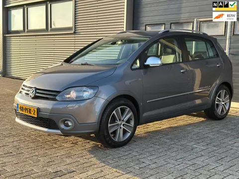 Volkswagen Golf 1.4 TSI Cross NWE APK - DEALER ONDERHOUDEN - LM VELGEN - NAVI!!
