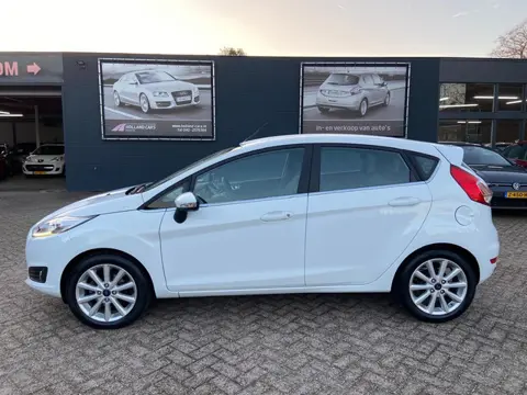 Ford Fiesta 1.0 Titanium 5-deurs - Airco ecc - Cruise - Bluetooth/handsfree - Navi - Achteruitrijcam