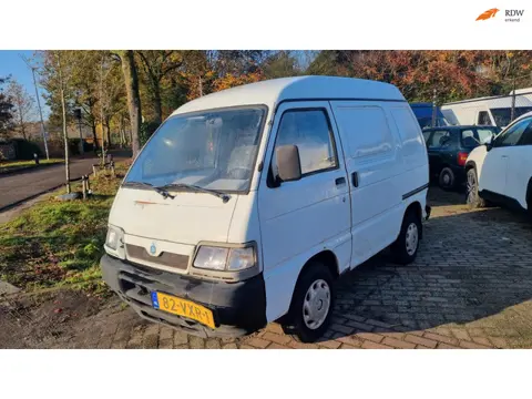 Piaggio Porter GEZOCHT GEVRAAGD ALLE HIJET PORTER CARRY TOPPRIJS 0613896819