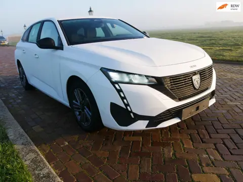 Peugeot 308 SW 1.5 BlueHDi Active Pack EAT8 AC NAVI ALU ** 10999 NETTO **