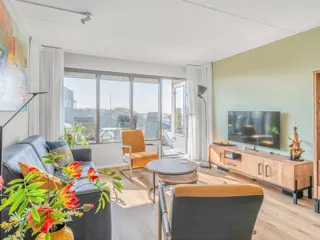 Appartement bij De Koog met terras op het zuiden