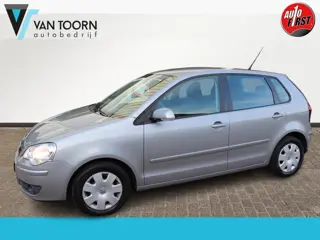 Volkswagen Polo 1.4-16V Trendline Zeer netjes, goed onderhouden, afneembare trekhaak.