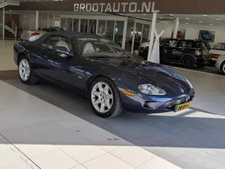 Jaguar XK8 4.0 V8 Convertible Automaat 1e eigenaar, Airco, Cruise control