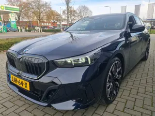 BMW 5-serie Touring 520i M-Pakket Edition Individuel Panodak Nieuwstaat