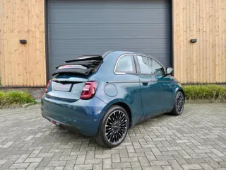 Fiat 500E La Prima 42 kWh *leder *Carplay *Luxste uitvoering