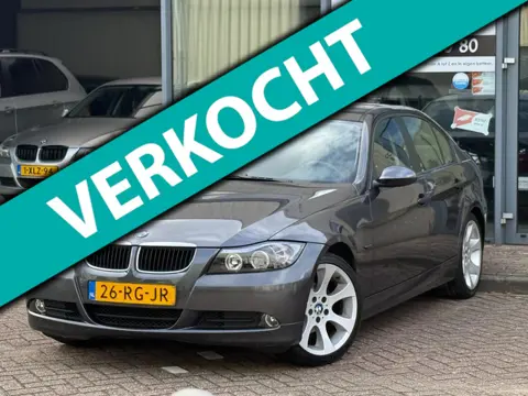 BMW 3-serie 320i Automaat | 150 pk | Climate | Cruise | NAP