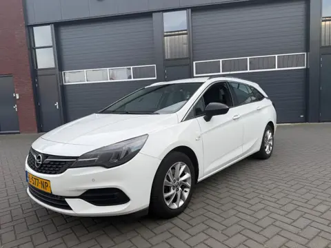 Opel Astra Sports Tourer 1.2 Business Elegance