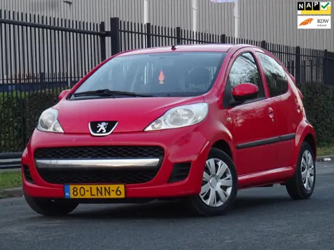 Peugeot 107 1.0-12V XS 5-DEURS NAP/NIEUWE APK 09-12-2026