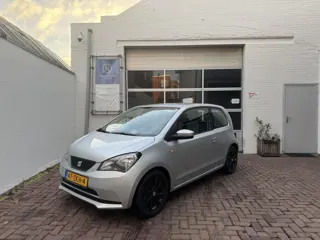 SEAT Mii 1.0 Style Navi/Airco/LMvelgen (bj 2012)