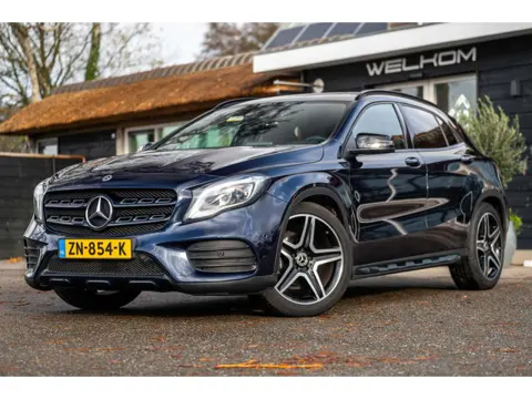 Mercedes-Benz GLA-klasse 180 Business Solution AMG Night Upgrade I Camera I Keyless I Zeer netjes I 