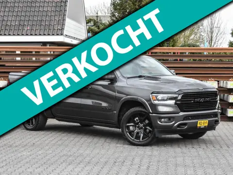 Dodge Ram 1500 5.7 V8 4x4 Crew Cab Laramie / elektrische side-steps / camera’s voor en achter / groo