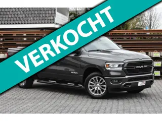 Dodge Ram 1500 5.7 V8 4x4 Crew Cab Laramie / groot scherm / leer/alcantara / stoelventilatie / camer