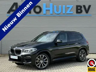 BMW X3 xDrive30e High Executive M Sport LED Panoramadak Trekhaak 20 Inch LMV Carplay Lederen interie